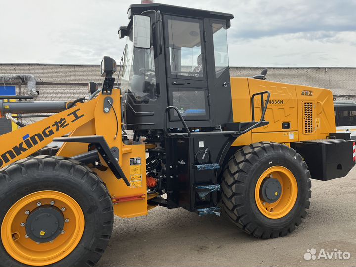 Фронтальный погрузчик Lonking CDM836N, 2023