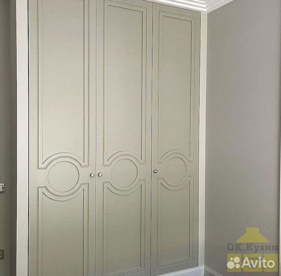 Шкаф классика