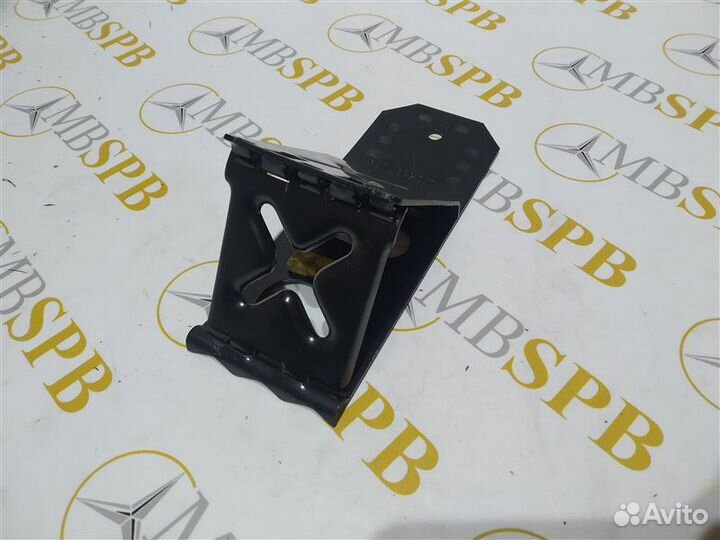 Упор противооткатный Mercedes S-Class W221