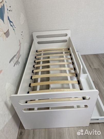 Детская кровать с ящиком (матрас в комплекте)