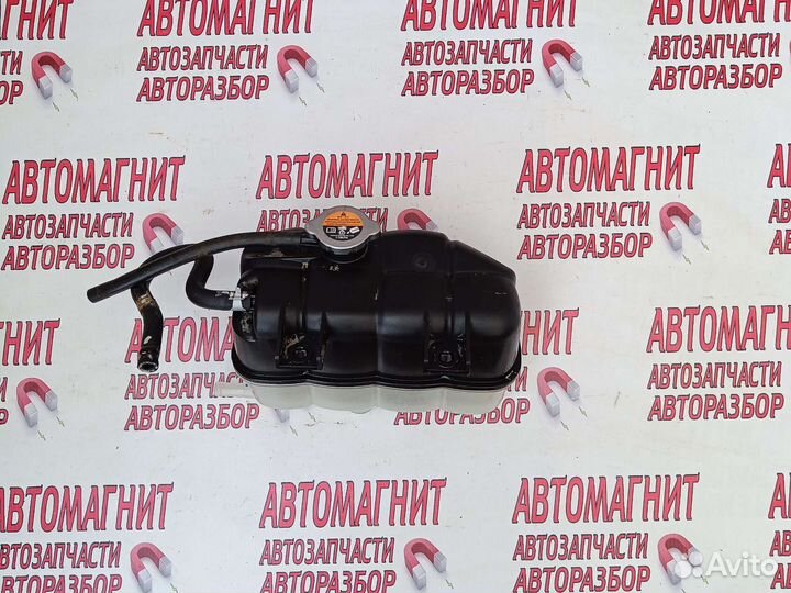 Расширительный бачок Инфинити QX80 Z62