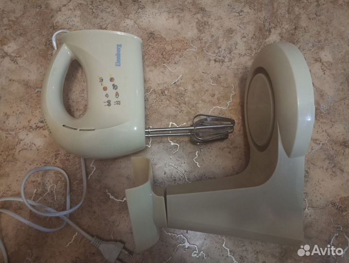 Миксер электрический Elenberg MX-1601