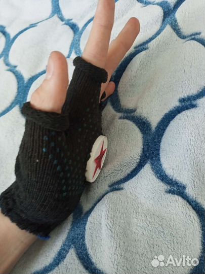 Перчатка из игры Atomic Heart косплей