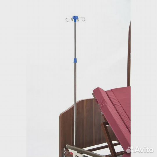 Медицинская кровать для лежачих больных