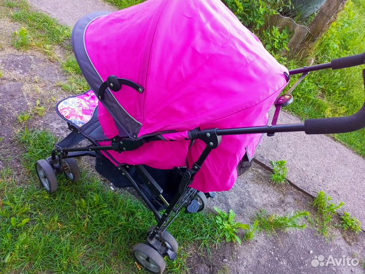 Прогулочная коляска трость