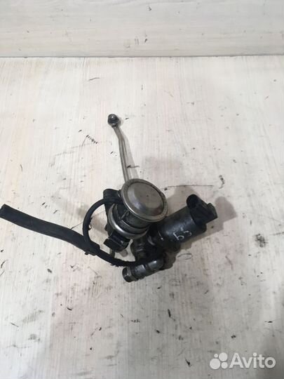 Клапан Егр Фольксваген пассат B5 1.6 л