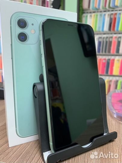iPhone 11, 64 ГБ