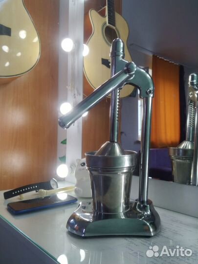 Соковыжималка для цитрусовых