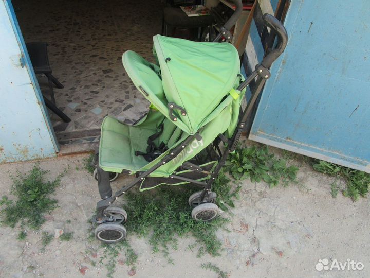 Детская коляска-трость