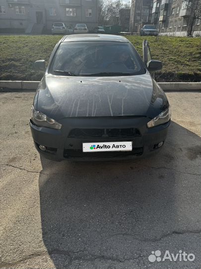 Mitsubishi Lancer 1.8 CVT, 2008, битый, 170 000 км