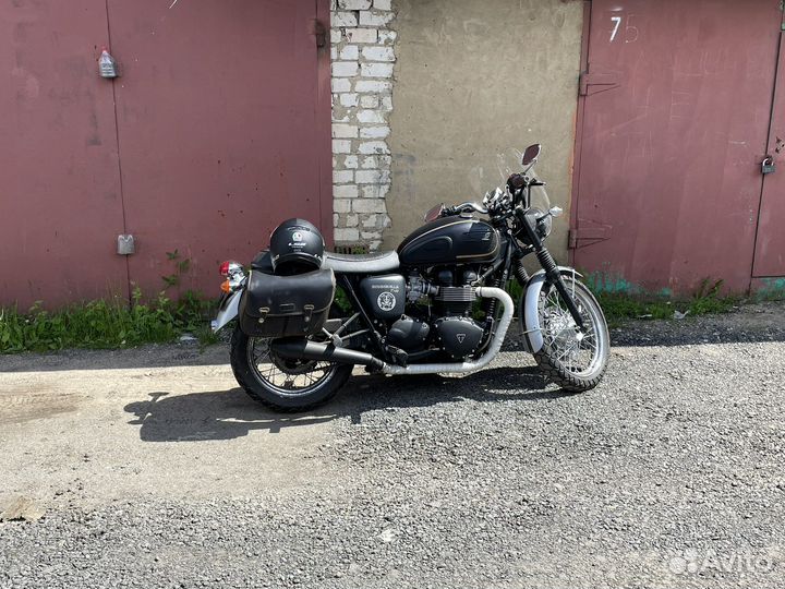 Triumph Bonneville T100