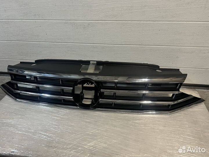 Решетка радиатора Volkswagen Passat B8 рестайлинг
