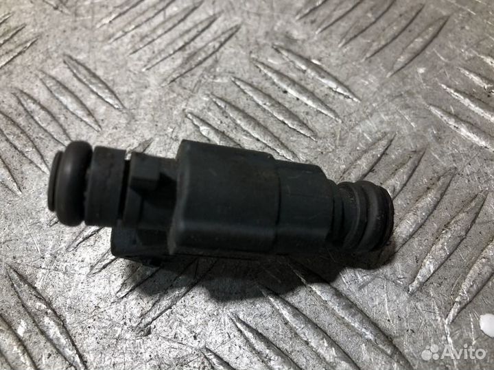 Форсунка двигателя Chery Amulet 2006-2012