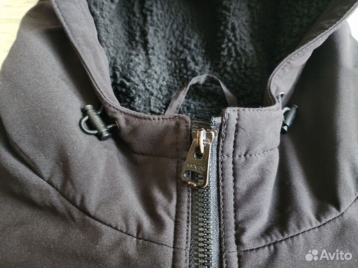 Демисезонная куртка Levi's