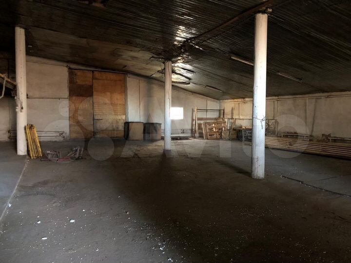 Свободного назначения, 400 м²