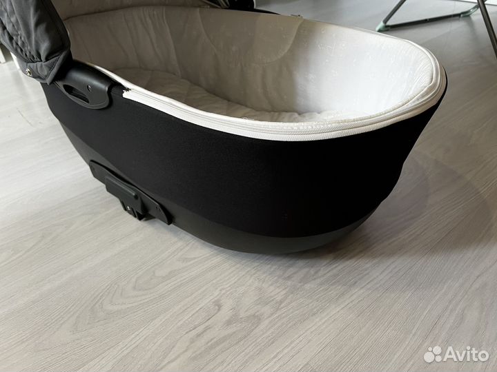 Коляска 3 в 1 camarelo sevilla