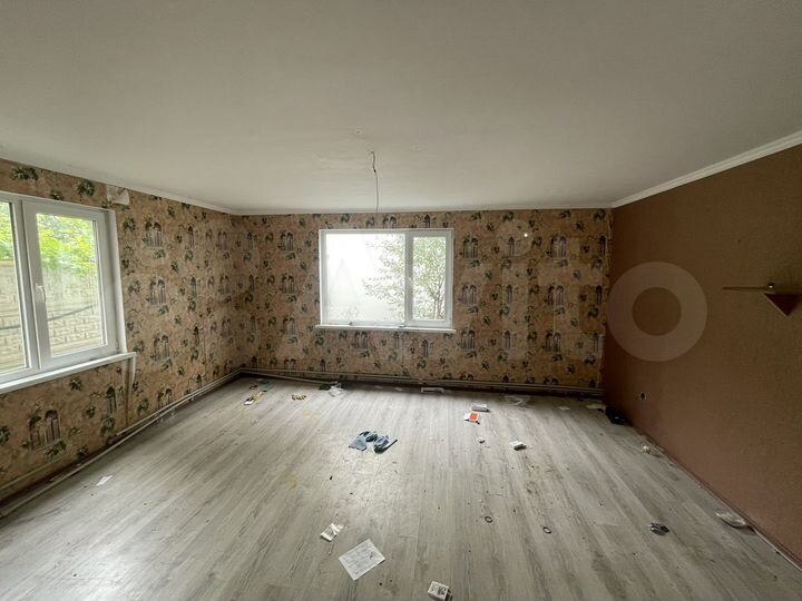 Дом 343 м² на участке 6 сот.