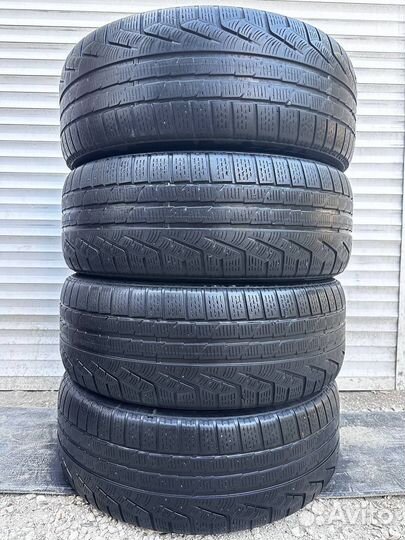 Pirelli Winter Sottozero 210 Serie II 235/50 R19 99H