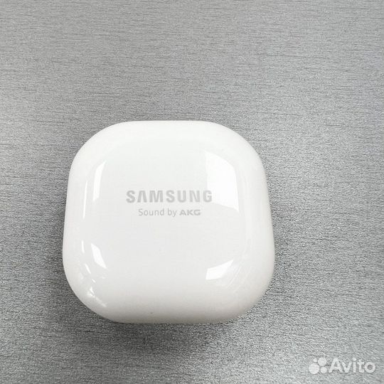Наушники Samsung Galaxy Buds Live