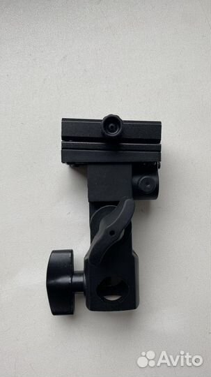 Крепление для вспышки и фотозонта