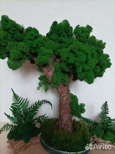 Мох - Дерево из живых мха и растений