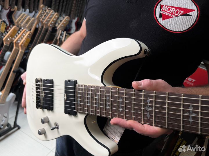 7 струнная электрогитара