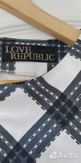 Платье женское