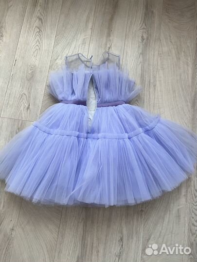 Шикарное платье из фатина на девочку 6-7 лет