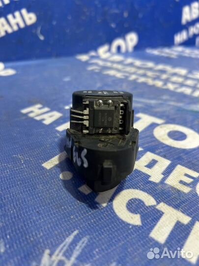 Моторчик заслонок отопителя Bmw E65 седан 2003