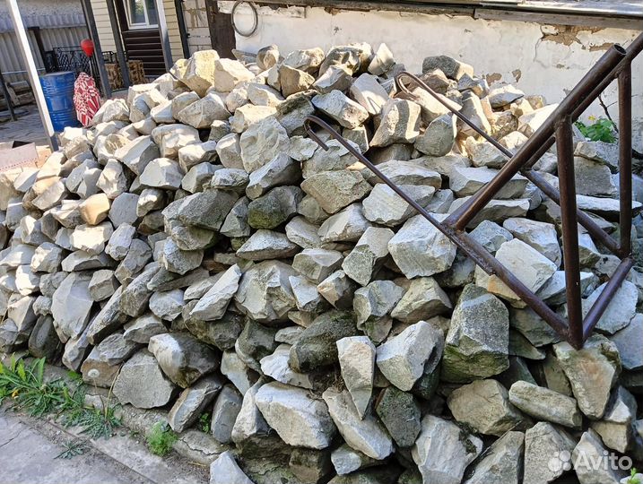 Природный камень