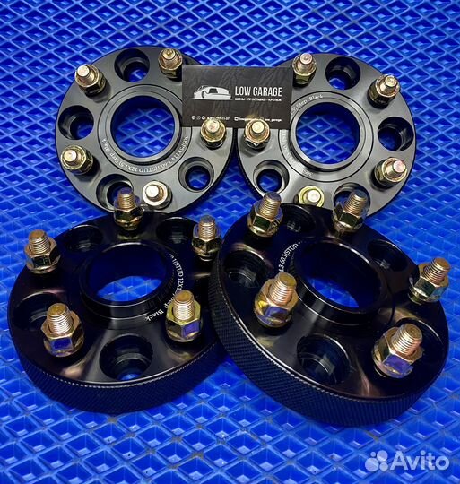 Проставки 5х114.3 30мм цо60.1 12*1.5. Черные