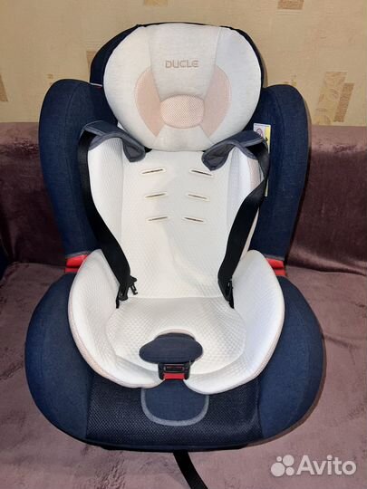 Автомобильное кресло Ducle