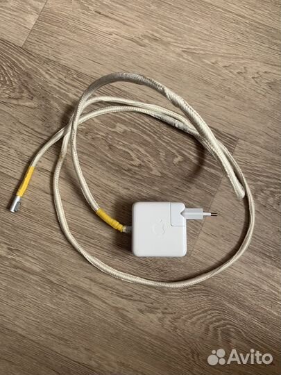 Оригинальный зарядник для macbook 45w + удлинитель