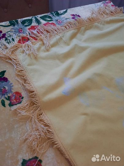 Плюшевая скатерть