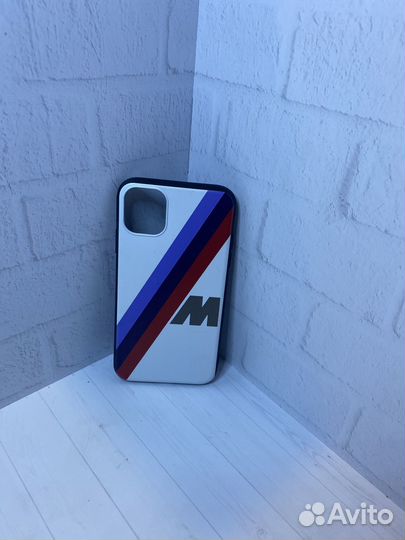 Чехол на iPhone 11