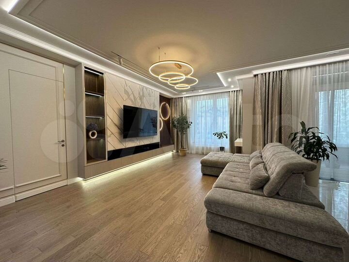 3-к. квартира, 129 м², 8/23 эт.