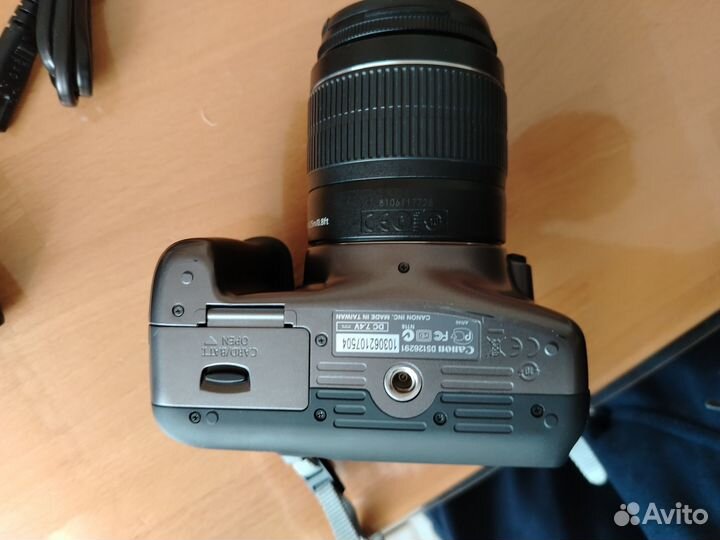 Фотоаппарат Canon EOS 1 100 D