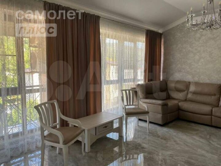 3-к. квартира, 80 м², 4/4 эт.