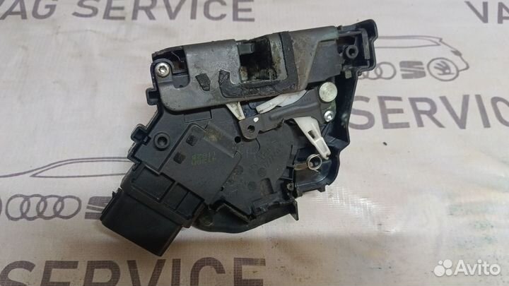 Замок двери Ford Focus 2\C-Max