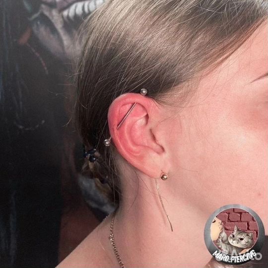 Модель на пирсинг