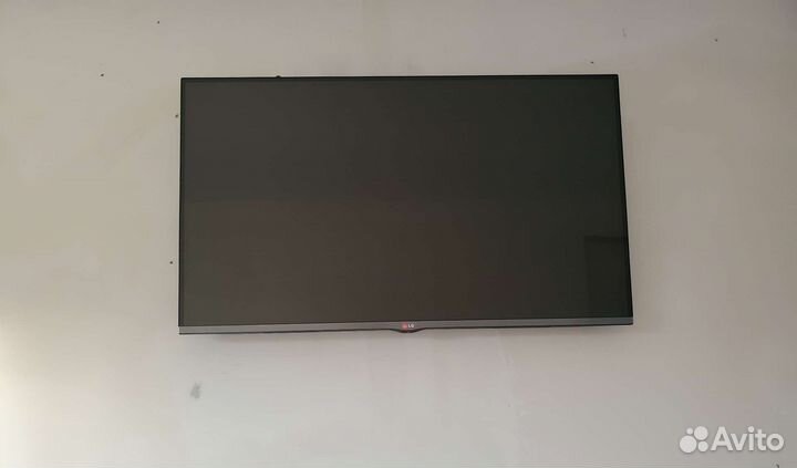 Телевизор LG 42 дюйма