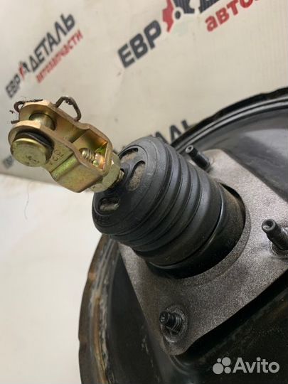 Вакуумный усилитель тормозов Mitsubishi Lancer 9