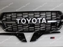 Решетка радиатора Toyota Land Cruiser 200 S2416