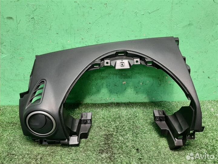 Накладка торпедо Mazda 3 (BK) 2005