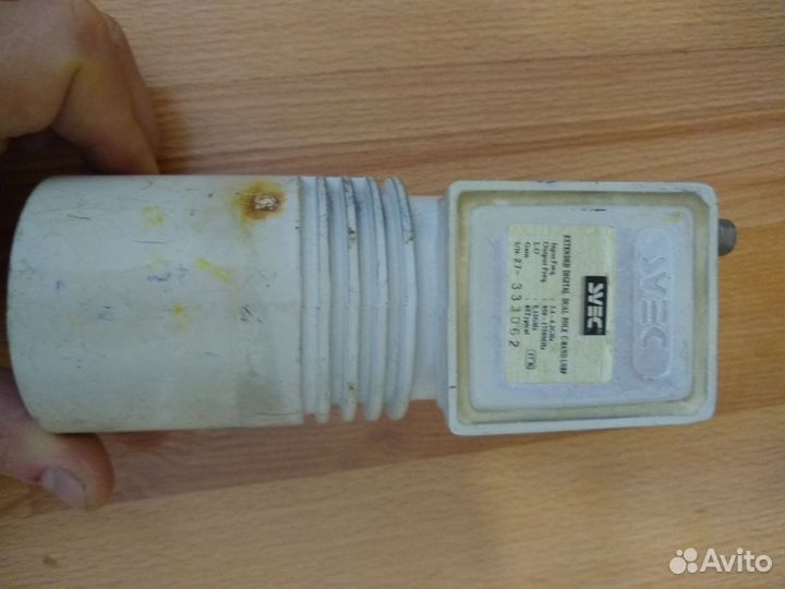 Спутниковый конвертер C -диапазона