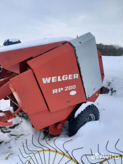 Пресс подборщик рулонный