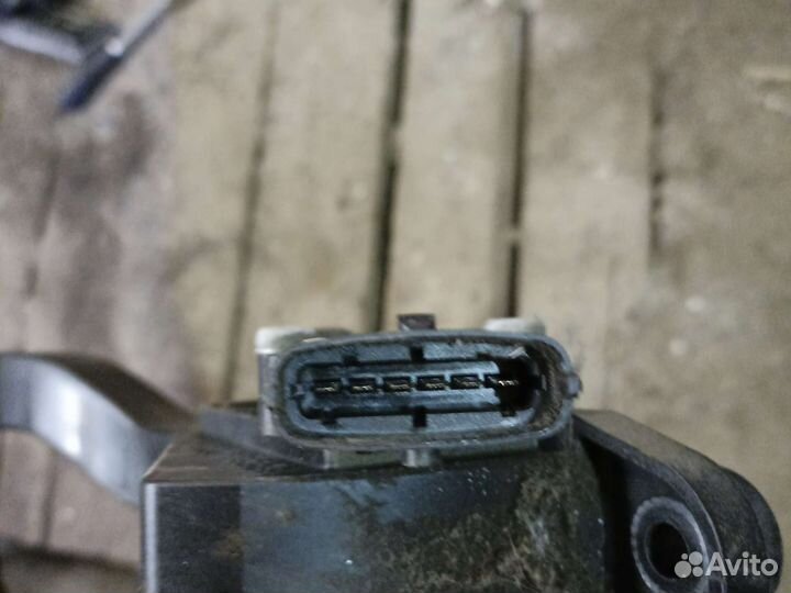 Педаль газа hyundai solaris