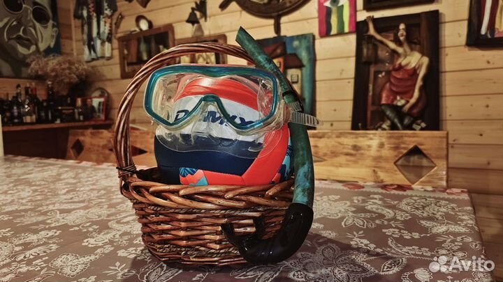 Маска и трубка для плавания