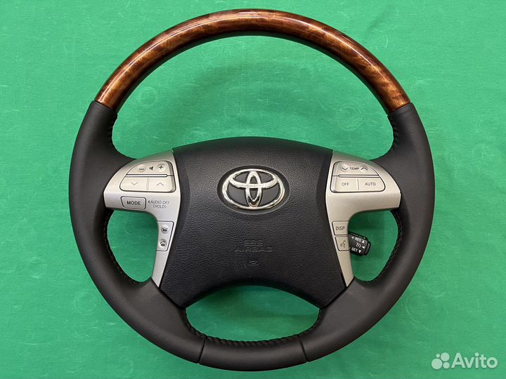 Руль с косточкой под дерево Toyota Highlander 40