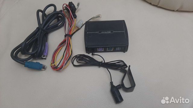 Модуль блютуз Bluetooth Alpine KCE-400BT